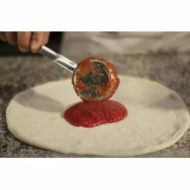 https://restocook.ch/5605-home_default/louche-a-fond-plat-pour-pizza.jpg